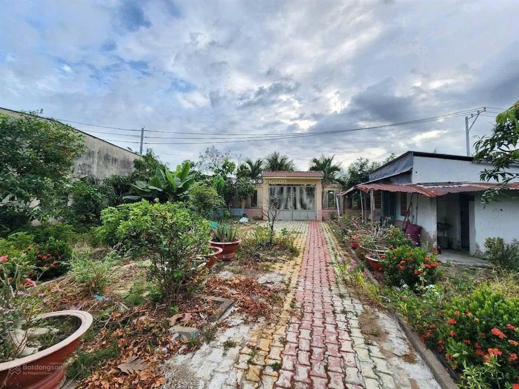 Lê văn lương, đường dài 826c long hậu, cần bán nhà mới nguyên căn