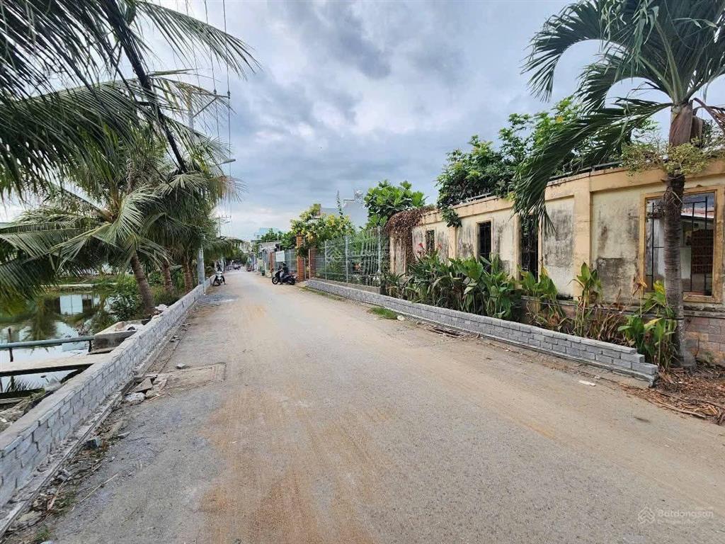 Lê văn lương, đường dài 826c long hậu, cần bán nhà mới nguyên căn