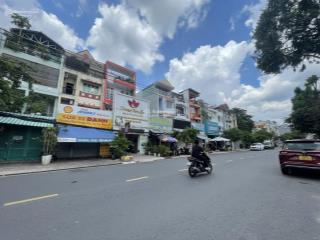 Nhà đẹp trung tâm quận 5 trần hưng đạo, giá mềm chỉ 8,5 tỷ, diện tích rộng, sổ sẵn, sang tên ngay!