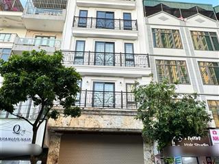 Hàng hiếm có 1  0  2  mp nguyễn chánh  8 tầng thang máy  vỉa hè  kinh doanh sầm uất.