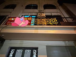 Cực hiếm! thái thịnh  apartment 8 tầng thang máy  70 phòng  dòng tiền 400 triệu/tháng