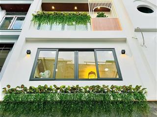 Bán gấp nhà đường số 47 thảo điền q2 cho thuê 13 triệu/tháng, dt 60,9m2 giá 4tỷ800tr sổ hồng riêng