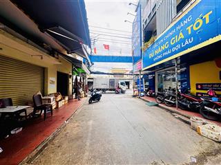 Hàng ngộp hẻm 6m sát âu cơ tân bình dt 4x15,5m, chỉ 8,2 tỷ tl, dòng tiền 20 triệu/tháng.