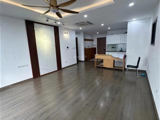 Em trang bán căn 115.8m2 tầng cao hướng mát, sẵn sổ đỏ tại cc flc twin towers