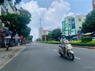 Bán nhà cấp 4, shr, lạc long quân, p5, q11. dt 5x21m, giá 22 tỷ