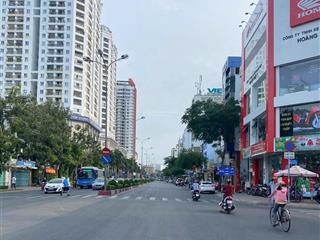 Đất thổ cư, góc hai mặt tiền nguyễn gia trí, p25, bt. dt 8,5x21m, giá 30 tỷ