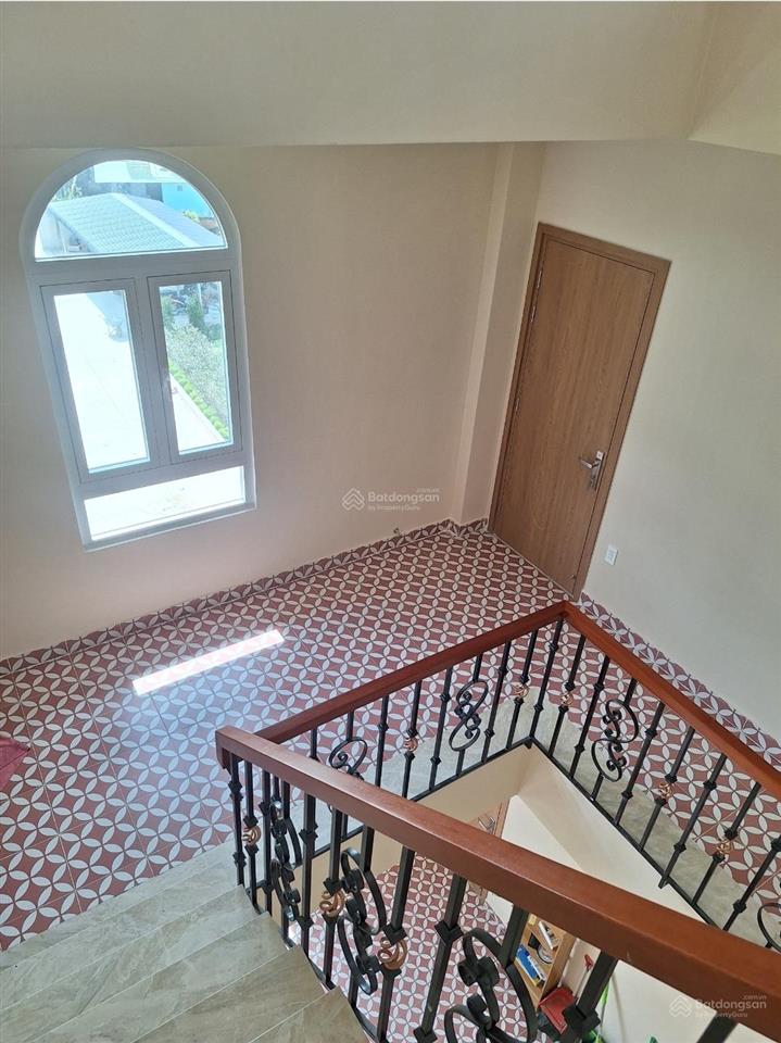 Biệt thự sân vườn mây hồng villa, xây dựng phong cách châu âu, nội ngoại thất cao cấp