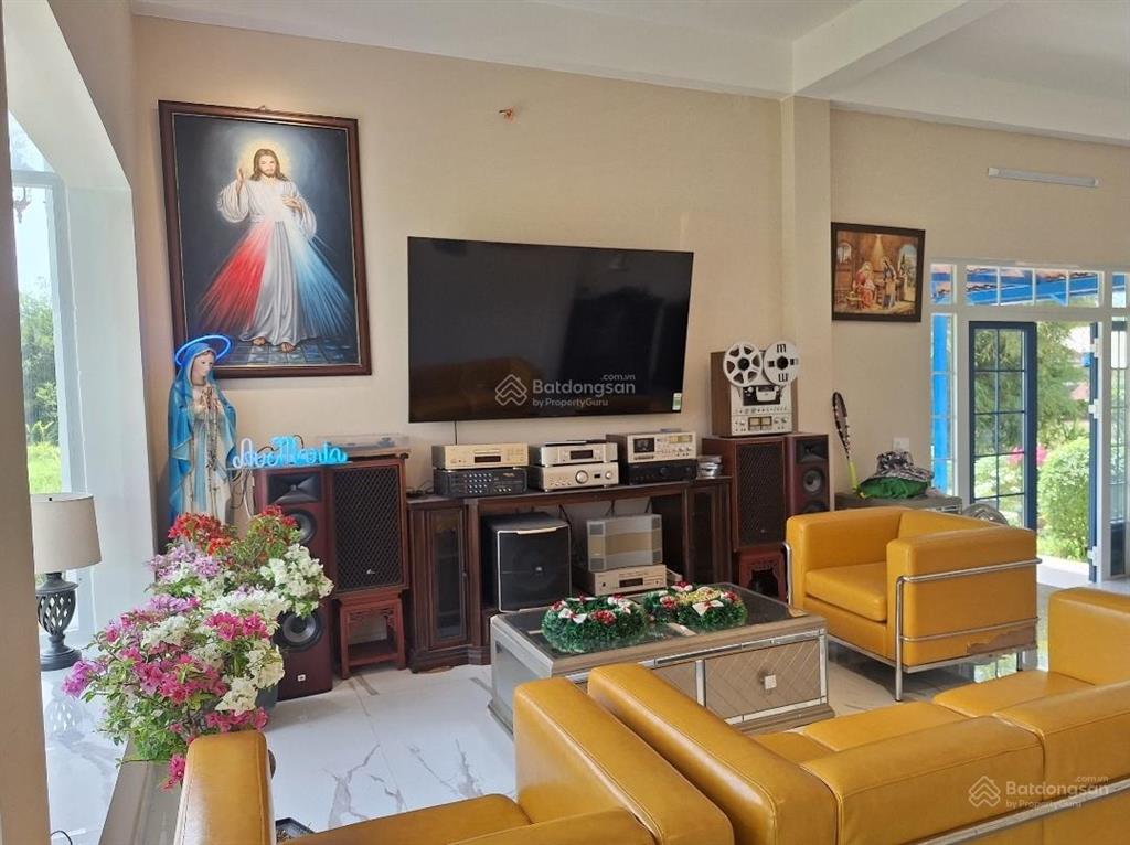 Biệt thự sân vườn mây hồng villa, xây dựng phong cách châu âu, nội ngoại thất cao cấp