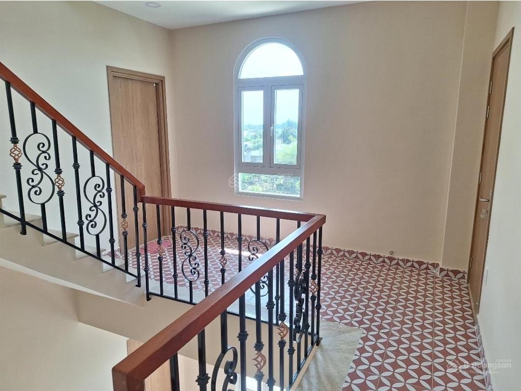 Biệt thự sân vườn mây hồng villa, xây dựng phong cách châu âu, nội ngoại thất cao cấp