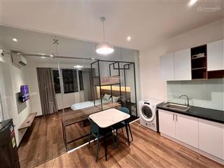 Cho thuê phòng tại cô giang q1, có nội thất, của sổ, hẻm ô tô, gần bitexco, bùi viện