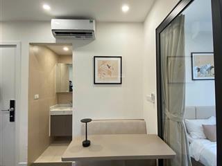 Bán căn nhà phố xuân đỉnh 66m2, xây 6 tầng 15 tỷ. sổ đỏ chính chủ