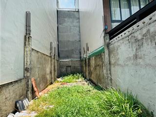 Bán lô đất trống gần trường đại học công thương, phường sơn kỳ dt 4.25x18m giá 5.6 tỷ tl