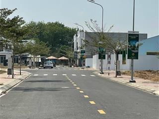 Chỉ cần 150triệu có ngay lô đất 67,5m2 full thổ cư hội nghĩa,tân uyên,bình dương