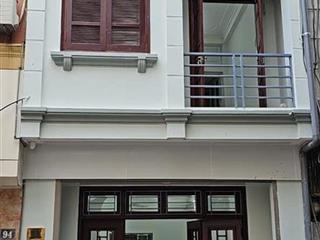 Cho thuê nhà 4,5 tầng mặt phố 92A Nguyễn Văn Trỗi, Q Thanh Xuân,nhà đẹp tiện kinh doanh+ở