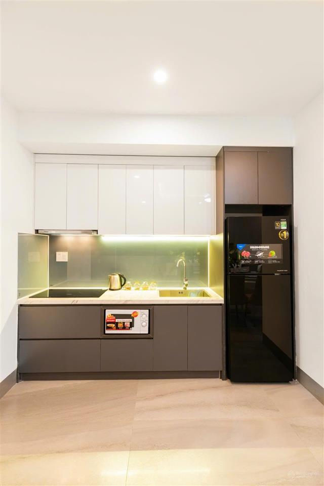 Gia đình! bán nhà 3 tầng  đường kỳ đồng  gần chợ kỳ đồng  5pn, full nội thất  100m2  10 tỷ 5