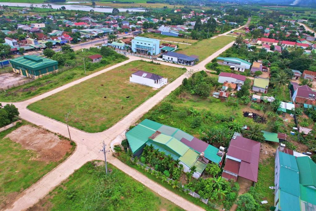 Chính chủ cần bán đất nền ngay khu đấu giá thị trấn m'drắk  đăk lắk  0938 668 ***