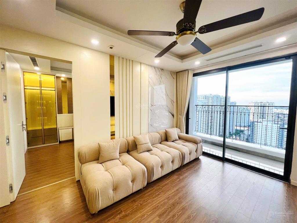 Bán căn hộ 3pn 95m2 view sông hồng tầng cao sunshine garden có sổ em hoàng 0812 395 *** xem căn hộ