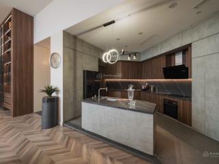 Bán hoa hậu penthouse 380m2 sunshine garden bàn giao thô giá 21ty4   em hoàng 0812 395 ***