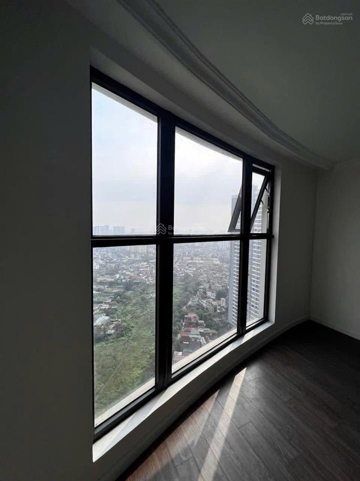 Cho thuê penthouse 3pn 200m2 sunshine garden full đồ nội thất điện tử giá 26tr5/th   0812 395 ***