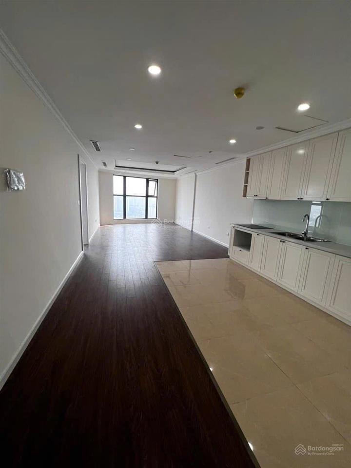 Cho thuê penthouse 3pn 200m2 sunshine garden full đồ nội thất điện tử giá 26tr5/th   0812 395 ***