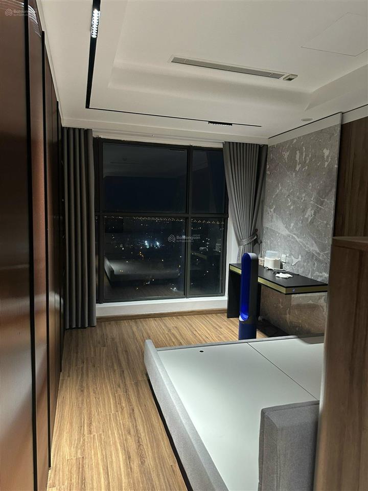 (hàng hiếm)cho thuê 3pn view sông 100m2 sunshine garden(full đồ) giá chỉ 15tr/th   em 0812 395 ***