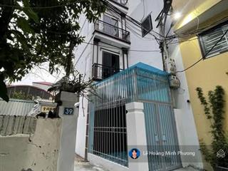 Nhà 5 tầng dt 45m2 ngay cạnh phố nhổn đại học công nghiệp giá nhỉnh 5 tỷ chút vài bước chân ra ô tô