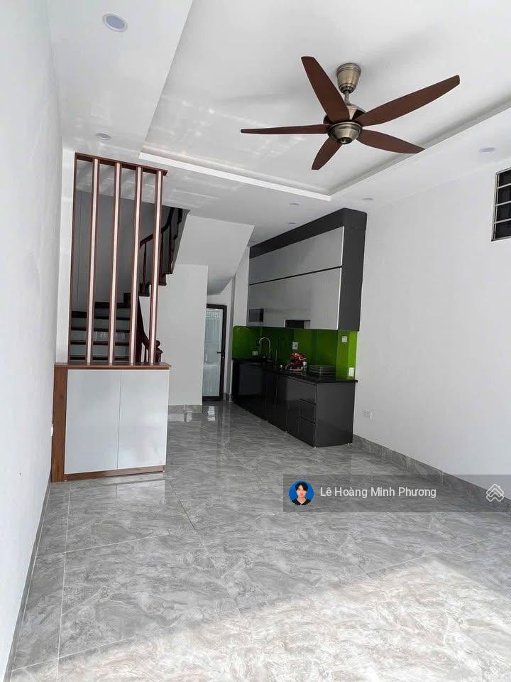 Hàng hot vân canh 5,3 tỷ nhà dân xây 4 tầng, không quy hoạch, không tranh chấp, trước nhà thoáng