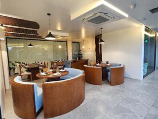 Bán toà nhà 7 tầng lô góc 3 mặt phố gần cầu hưng đạo, hoàn kiếm hà nội, 256m2, mt 10m, giá 125 tỷ