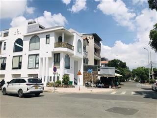 Bán tòa nhà đẹp mặt tiền cao đức lân, an phú, 8x20 cn 160m2, hầm 3 lầu giá 36 tỷ