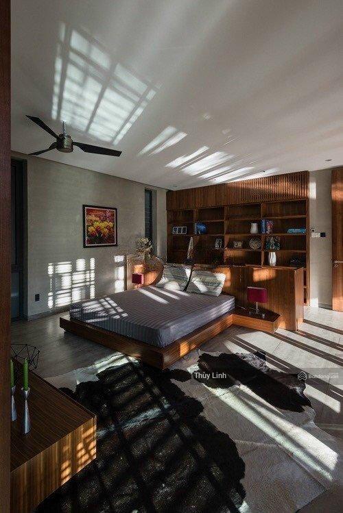 Ngộp! bán biệt thự sân vườn nội khu quốc hương, thảo điền, dt 21x22 cn 405m2 giá 66,8 tỷ