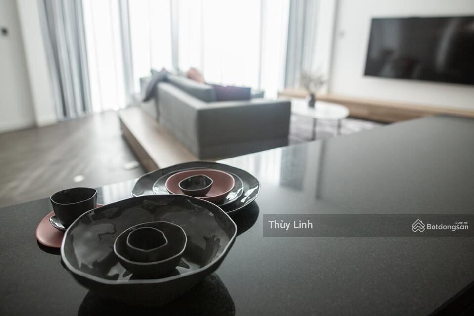 Ngộp! bán biệt thự sân vườn nội khu quốc hương, thảo điền, dt 21x22 cn 405m2 giá 66,8 tỷ