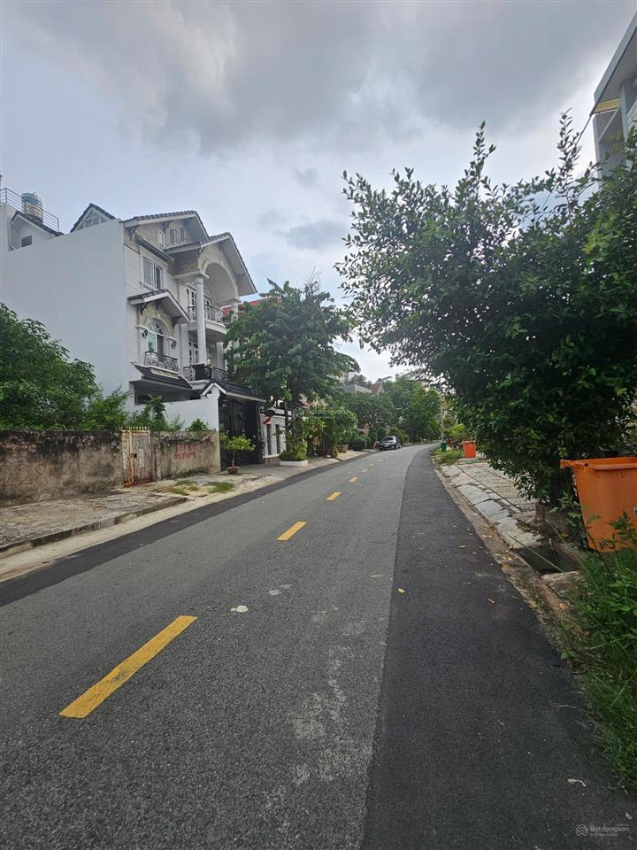 Đất xây hầm 6 tầng, 7.4x17 cn 125m2, đường rộng 1 giá đầu tư 183tr/m2