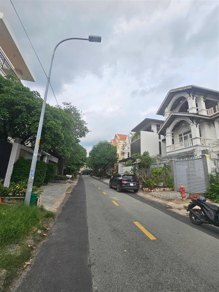 Đất xây hầm 6 tầng, 7.4x17 cn 125m2, đường rộng 1 giá đầu tư 183tr/m2