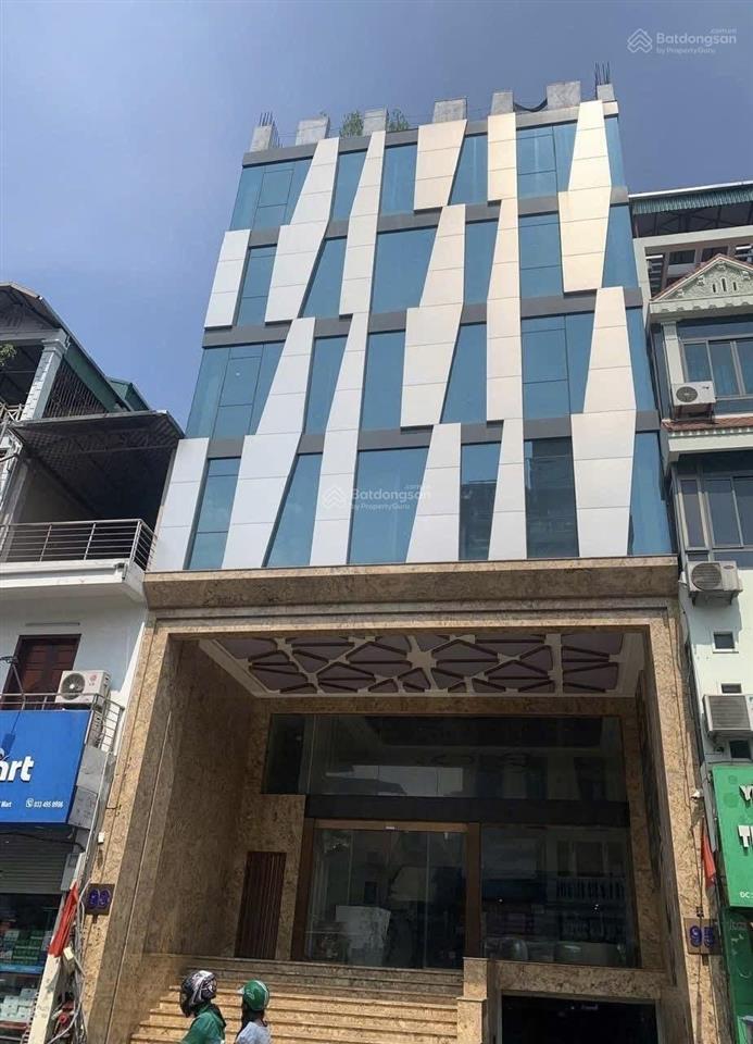 Bán nhà mặt phố vip kim mã , 210m , giá chỉ 110 tỷ , kinh doanh đỉnh cao , dòng tiền cao,2 thoáng