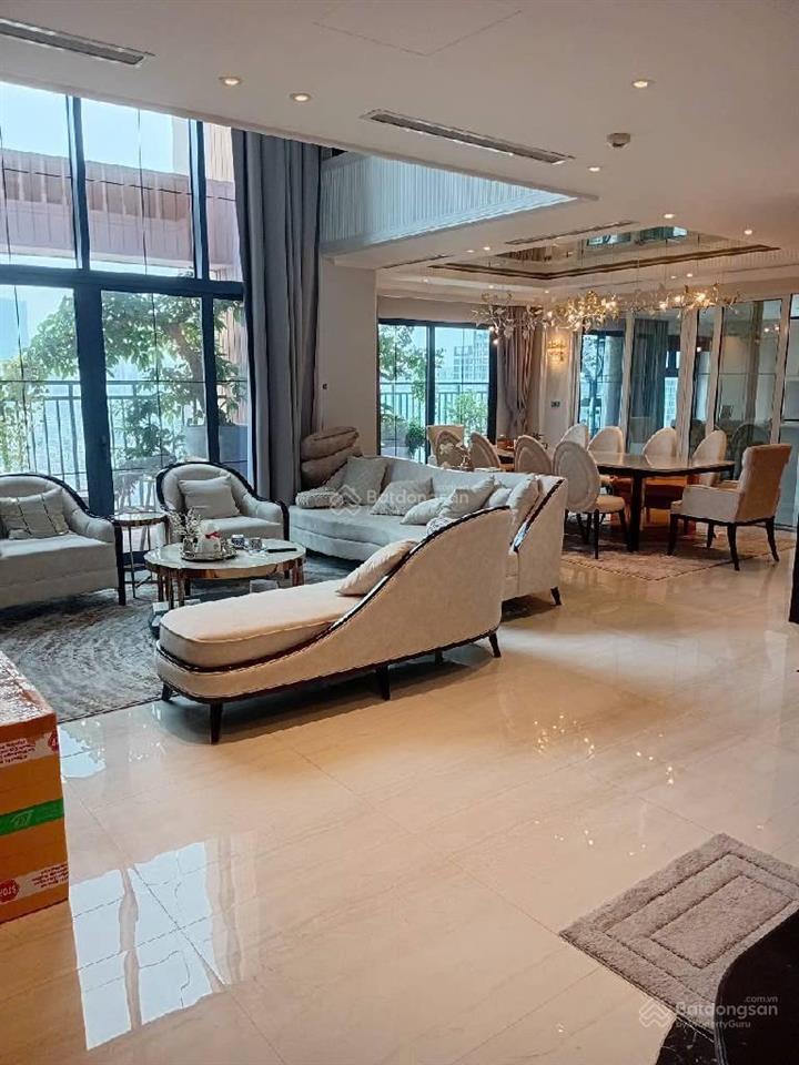Bán căn penthouse duplex cầu giấy, 316m2, 10m mặt tiền, giá chỉ 2x tỷ, tặng full nội thất 5 tỷ