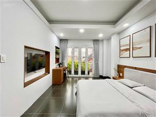 Căn hộ 1 phòng ngủ full nội thất ban công máy giặt riêng lý chính thắng quận 3 gần cầu công lý
