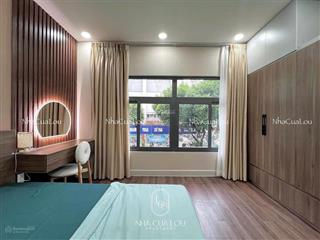 Căn hộ 2 phòng ngủ đầy đủ nội thất hiện đại cửa sổ thoáng máy giặt riêng điện biên phủ quận 10