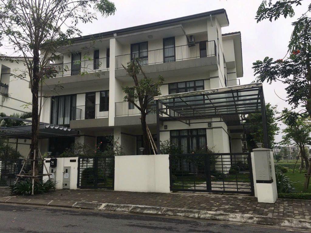 Bán BT 233m2 mặt hồ Vinhomes Thăng Long, giá rẻ nhất