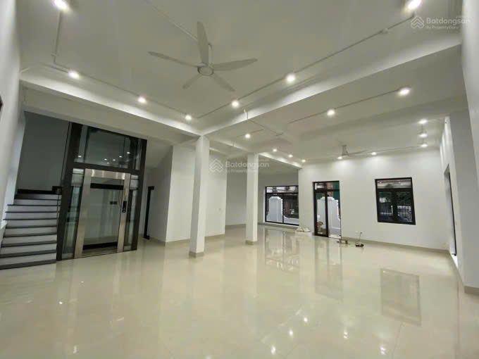 Bán BT phố Sa Đôi, DT 206m2, lô góc 3 mặt tiền, KD đỉnh, ra Vin Mễ trì 2 chỉ 700m