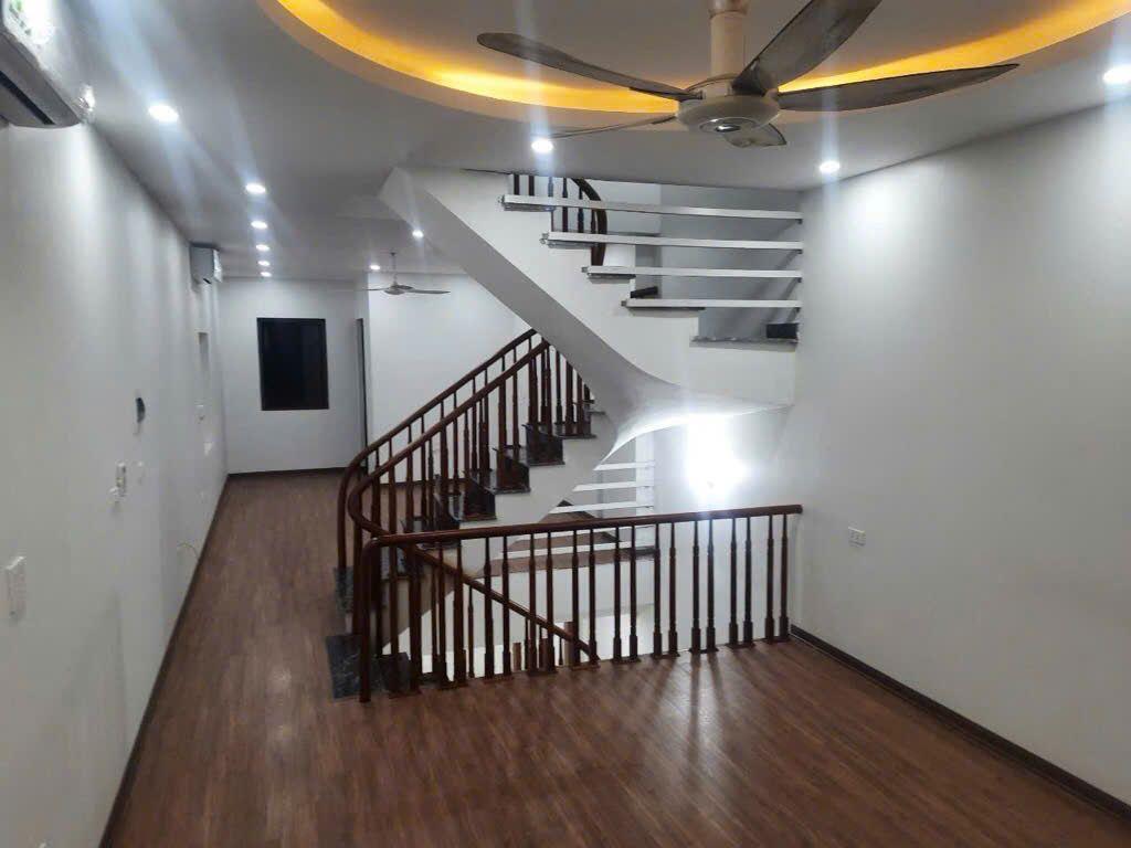 Bán liền kề Xuân Phương Residence, DT 62m2, kinh doanh đỉnh, giá chỉ 15.9 tỷ