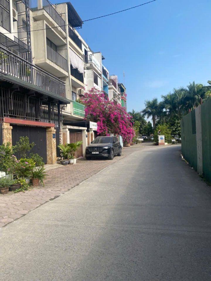 Bán liền kề Xuân Phương Residence, DT 62m2, kinh doanh đỉnh, giá chỉ 15.9 tỷ