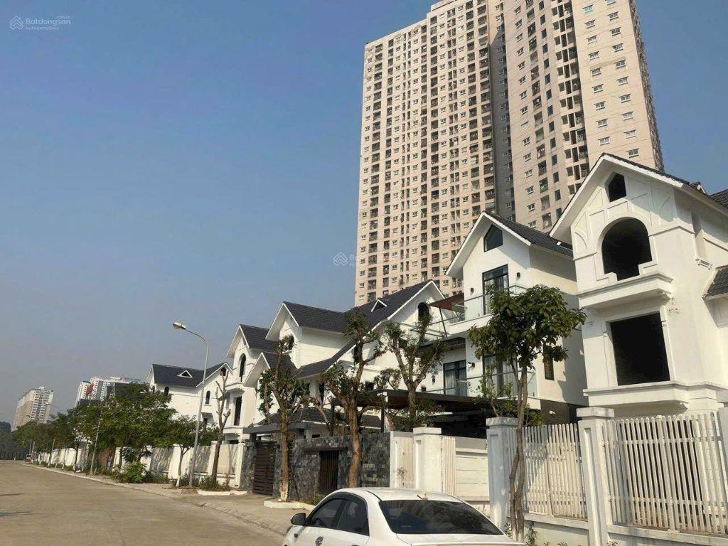 Bán gấp BT đơn lập 320m2 khu A Geleximco, KD siêu đỉnh