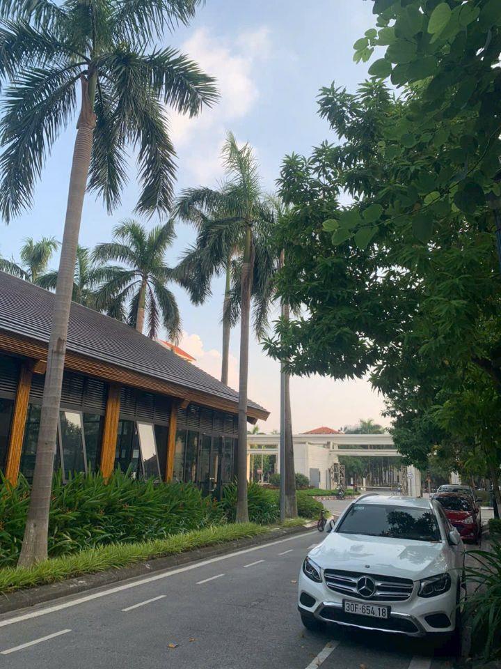 Bán liền kề 124m2 Splendora, hoàn thiện , view vườn hoa, giá chỉ 22.5 tỷ