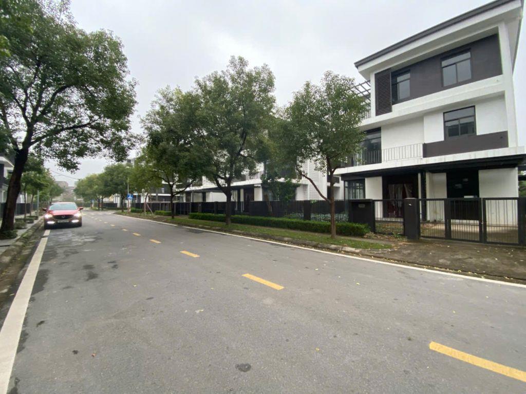 Bán biệt thự đơn lập BT6 Hà đô Charm Villas, DT 300m2, giá chỉ 149tr/m2