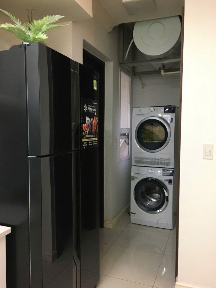 Bán gấp liền kề 102m2 Mailand Hanoi city, 2 mặt đường, giá chỉ 23.9 tỷ