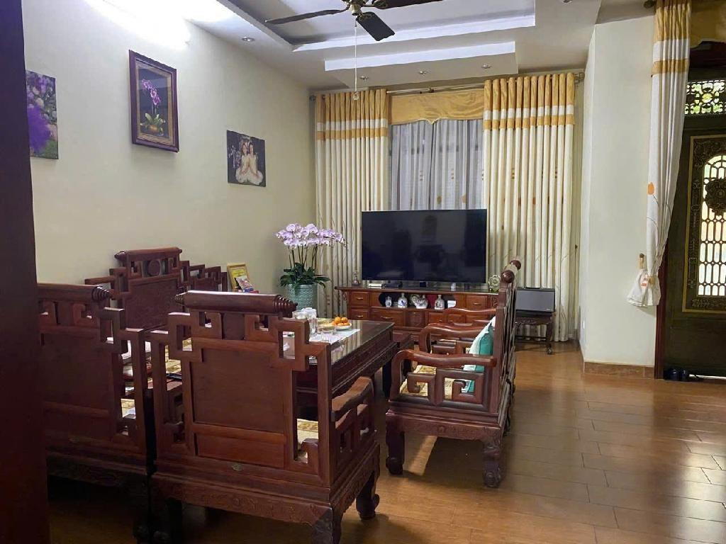 Bán biệt thự Trung Văn Vinaconex 3, DT 162m2, 5 tầng, NT cao cấp, giá chỉ 45.5 tỷ