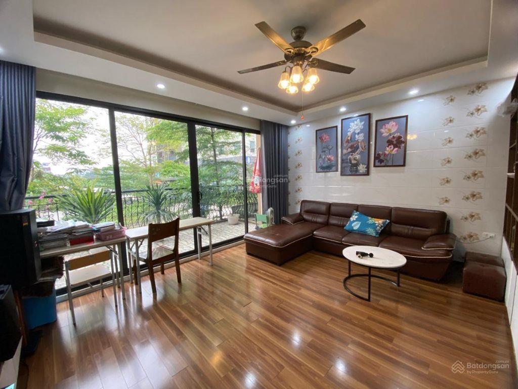 Bán gấp liền kề Báo nhân dân, DT 80m2, MT 5.4m, NT đẹp view chung cư, giá chỉ 20.5 tỷ