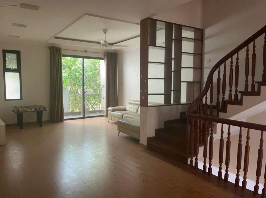 Bán liền kề Vinhomes Thăng Long, DT 127m2, 4 tầng, hoàn thiện giá chỉ 159tr/m2