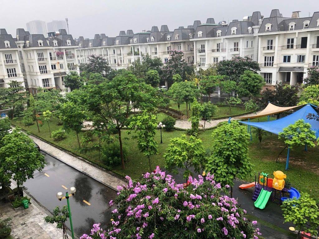 Bán biệt thự Lideco, DT 145m2 full nội thất xịn xò, view công viên, giá nhỉnh 24 tỷ 