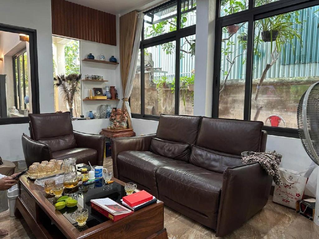 Bán biệt thự Tân Tây Đô, DT 274m2, 3 tầng, hoàn thiện đẹp, giá nhỉnh 32 tỷ